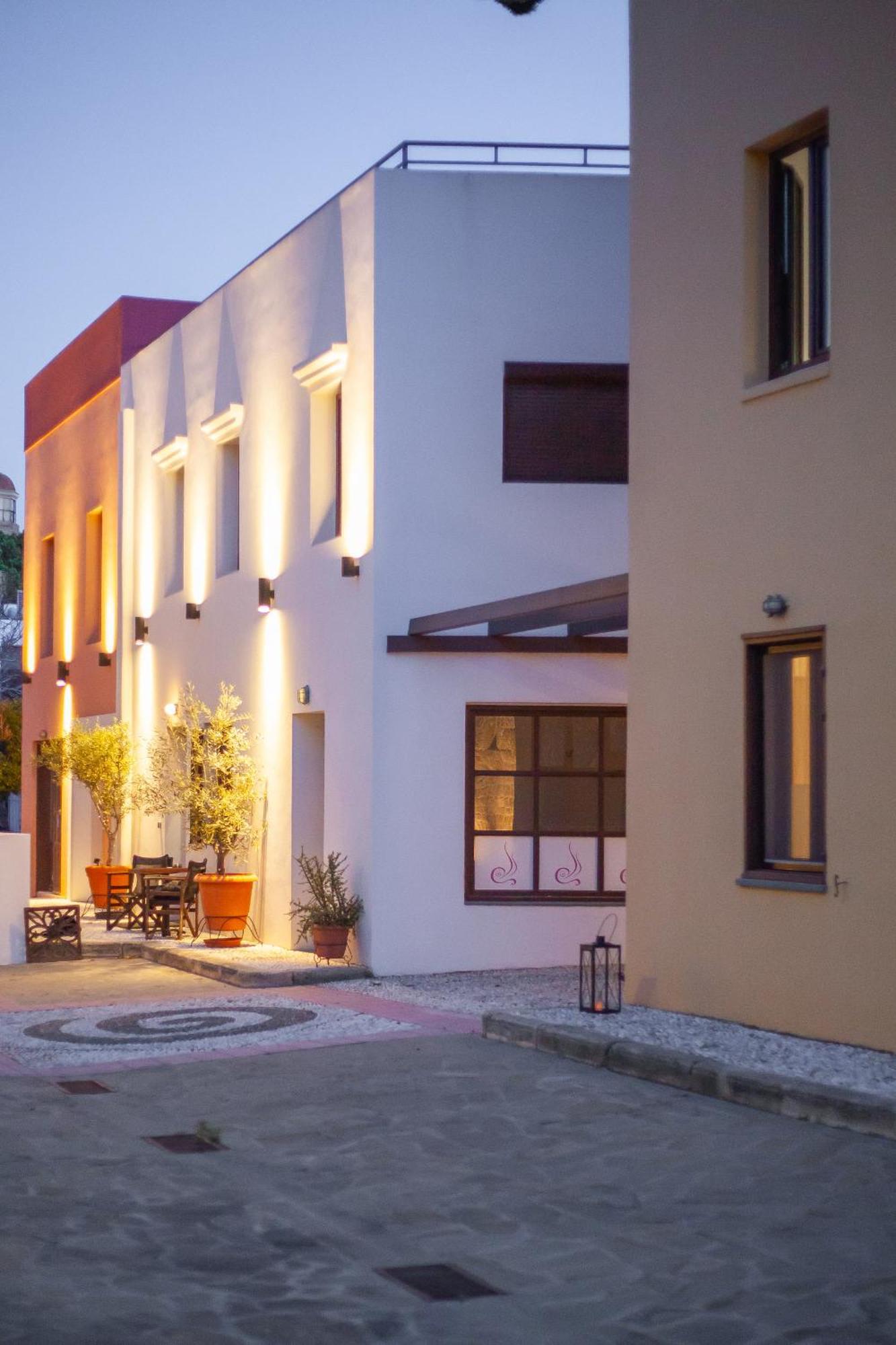 Utopia Luxury Suites - Old Town Rhodes City ภายนอก รูปภาพ