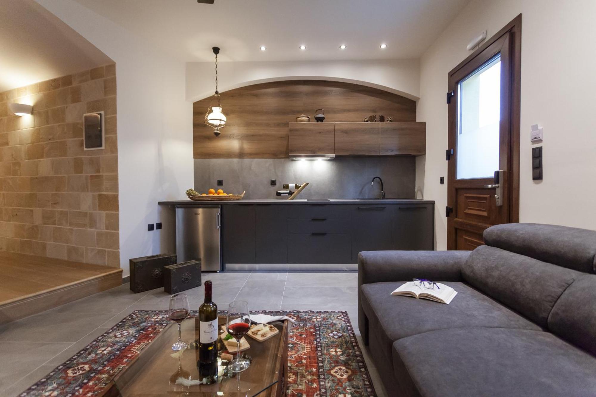Utopia Luxury Suites - Old Town Rhodes City ภายนอก รูปภาพ