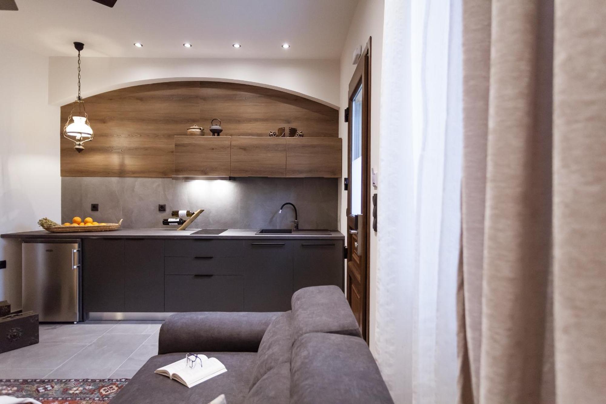 Utopia Luxury Suites - Old Town Rhodes City ภายนอก รูปภาพ